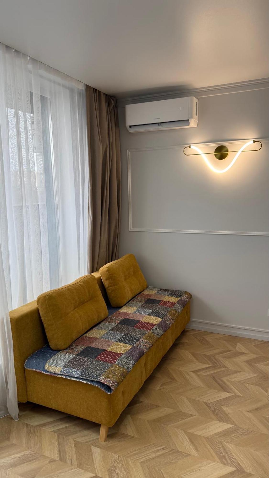Independentei Apartment *
